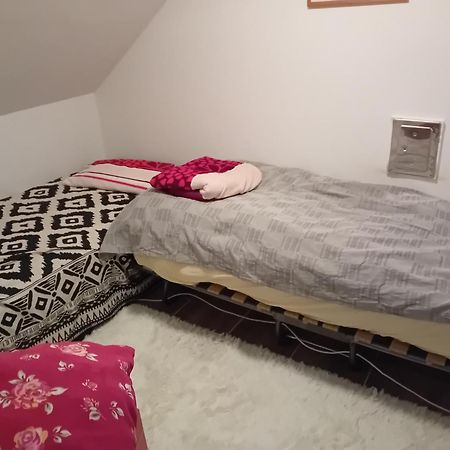 Bei Hanna Lejlighed Enying Eksteriør billede